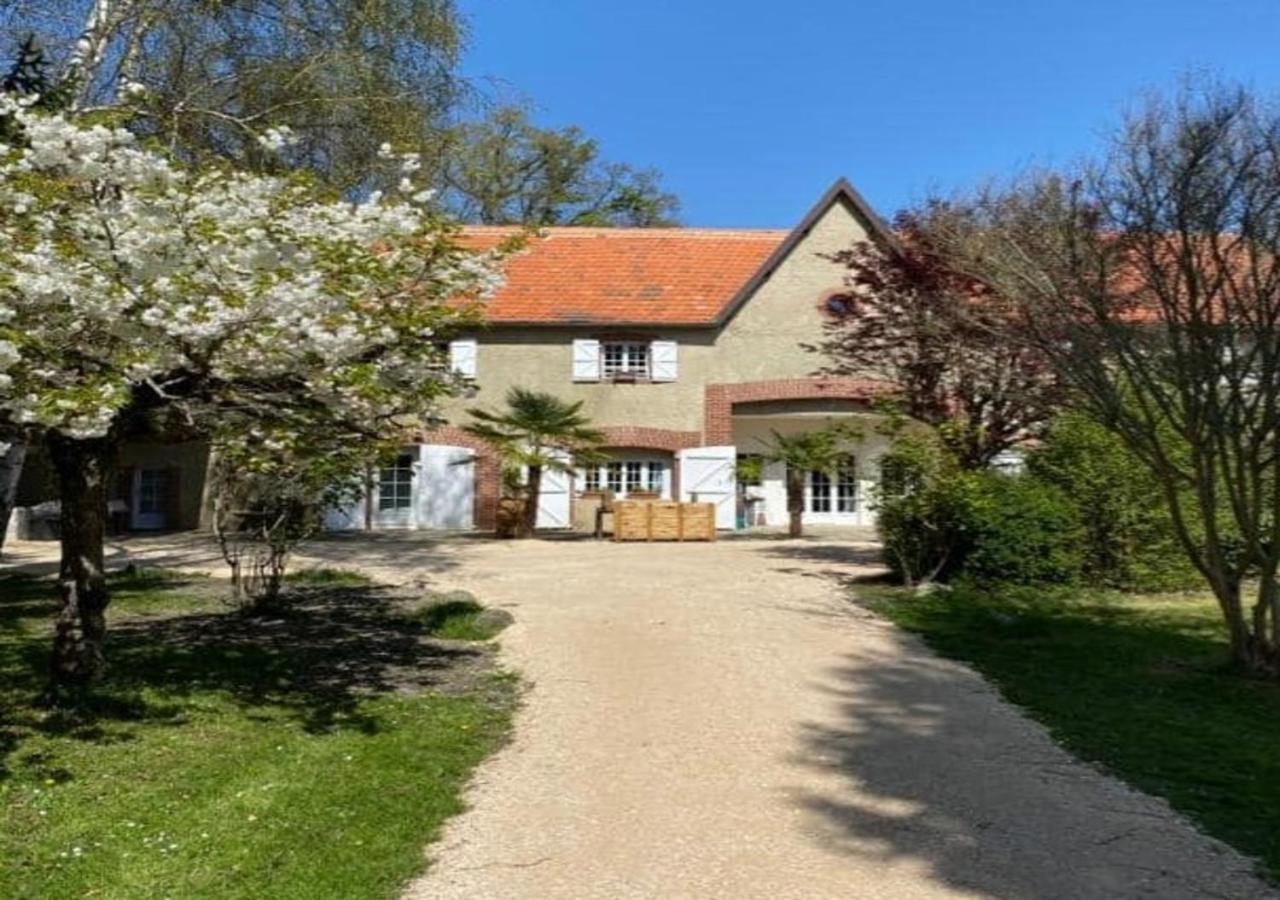 Les Yourtes Du Béarn - Domaine des deux clos Bed and Breakfast Pontiacq-Viellepinte Exterior foto